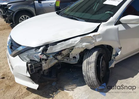 2018 Nissan Altima 2.5 S из США, поврежденный, VIN 1N4AL3AP0JC140726